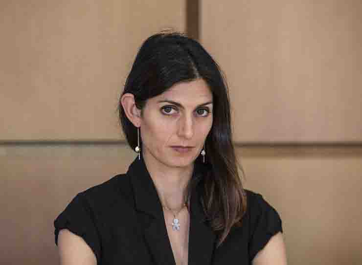 Raggi precipita nella classifica di gradimento dei sindaci