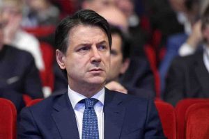 Conte Bruxelles trattative salta la Ue Merkel Rutte
