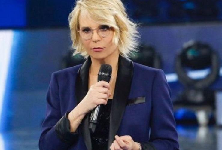 Maria De Filippi senza filtri inibitori