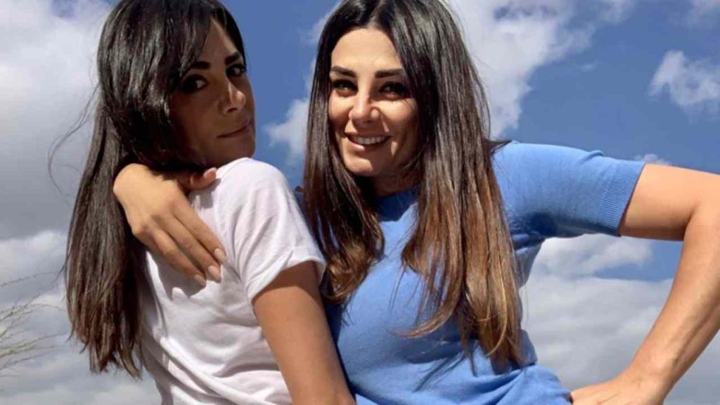 Serena Enardu e Elga ex veline, ve le ricordate? Com’erano [FOTO]