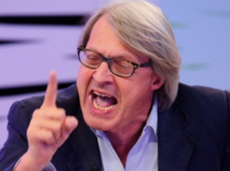 Sgarbi sbotta su mascherine a scuola : non prendiamo per c...bambini