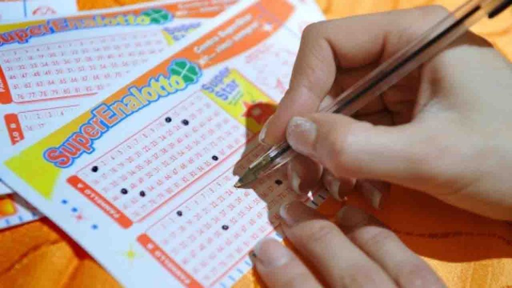 Superenalotto: vinti 60 milioni di euro con una schedina da 3 euro