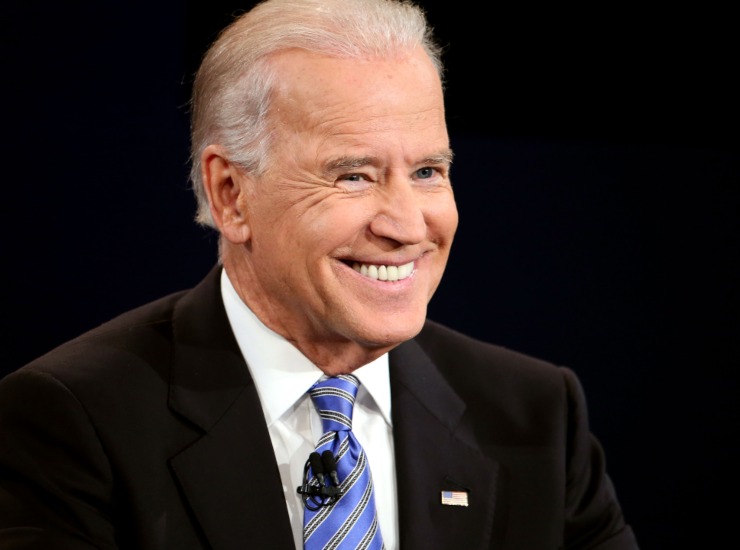 Usa 2020, ultimo sondaggio vede vantaggio di Biden su Trump di 15 punti