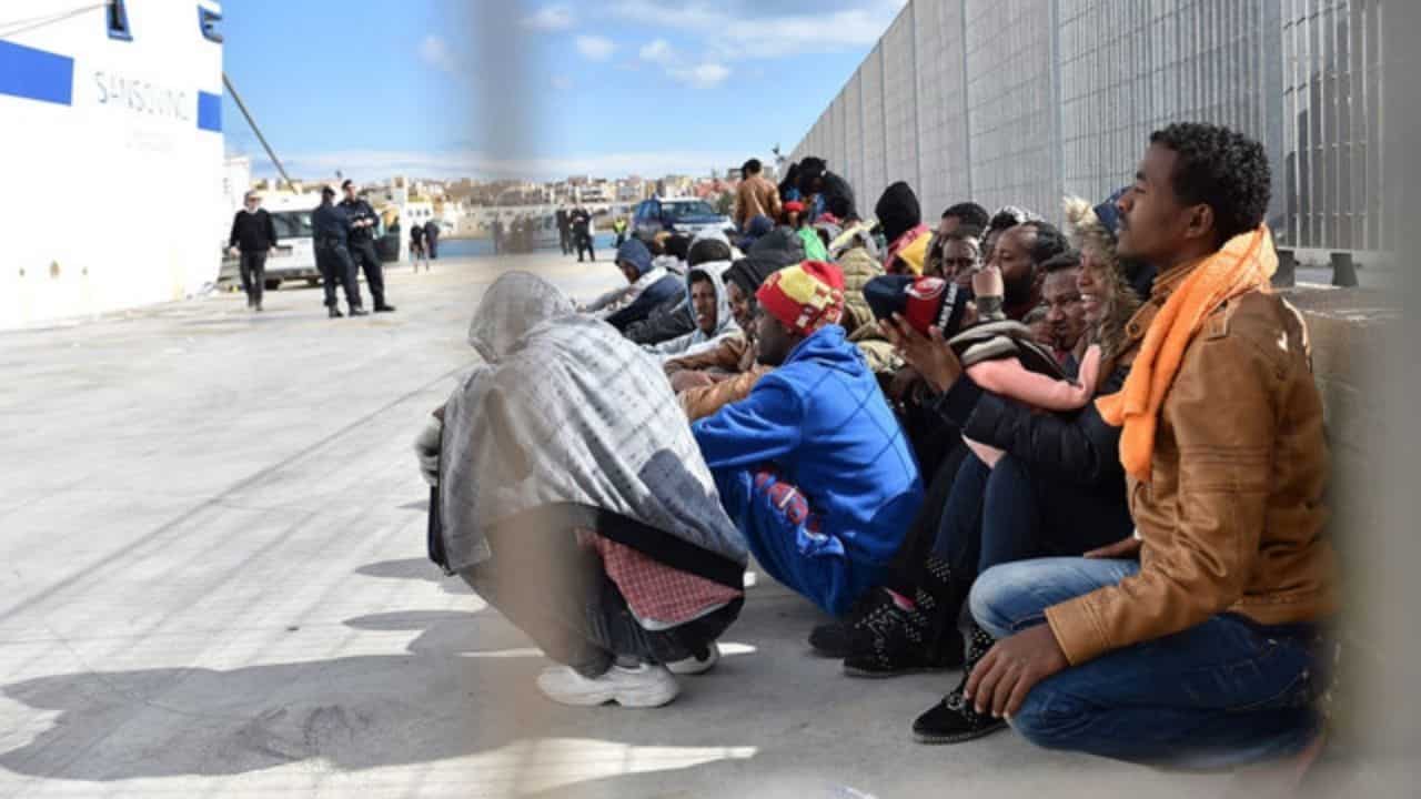 migranti lampedusa