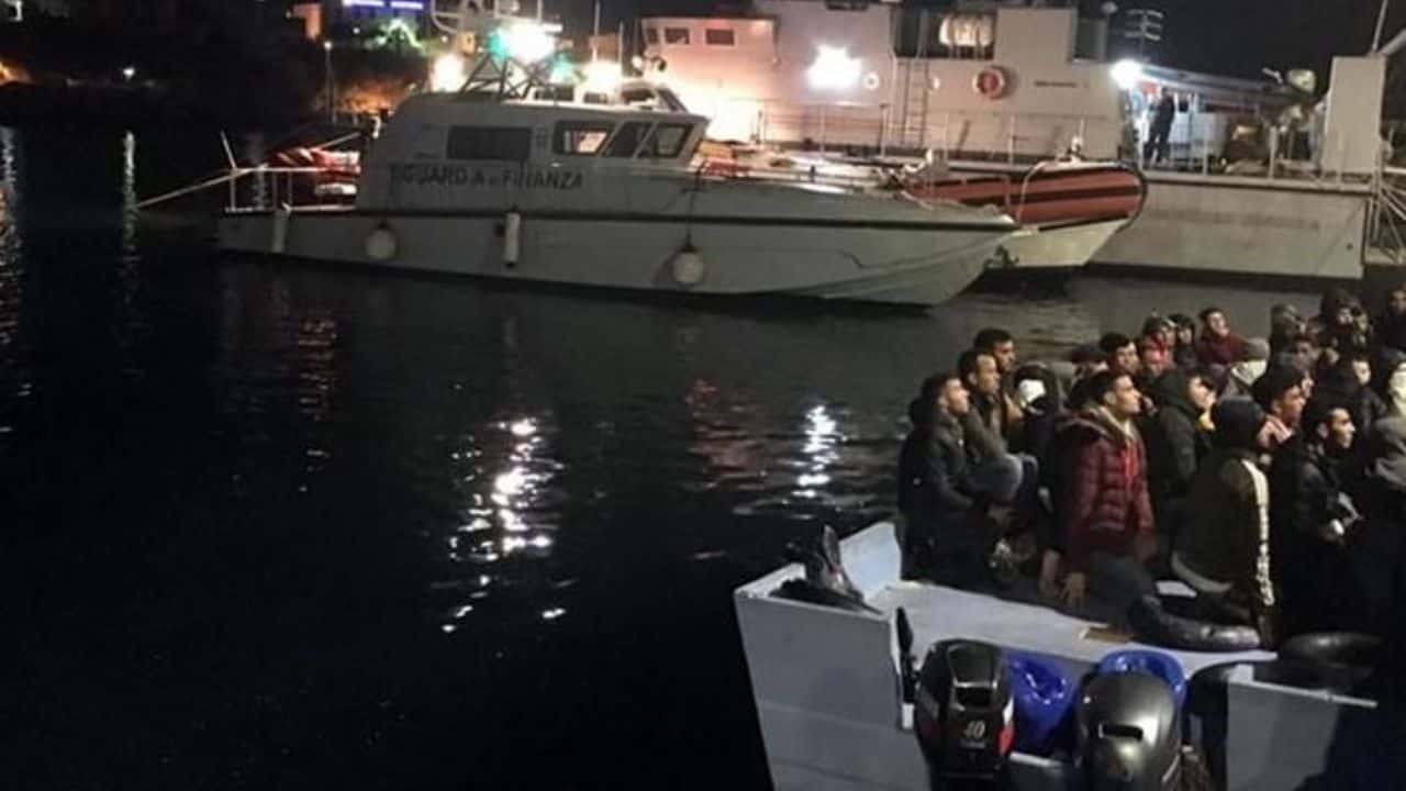 sbarco migranti a Roccella Jonica