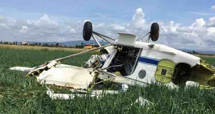 Aereo da turismo precpitato in Calabria