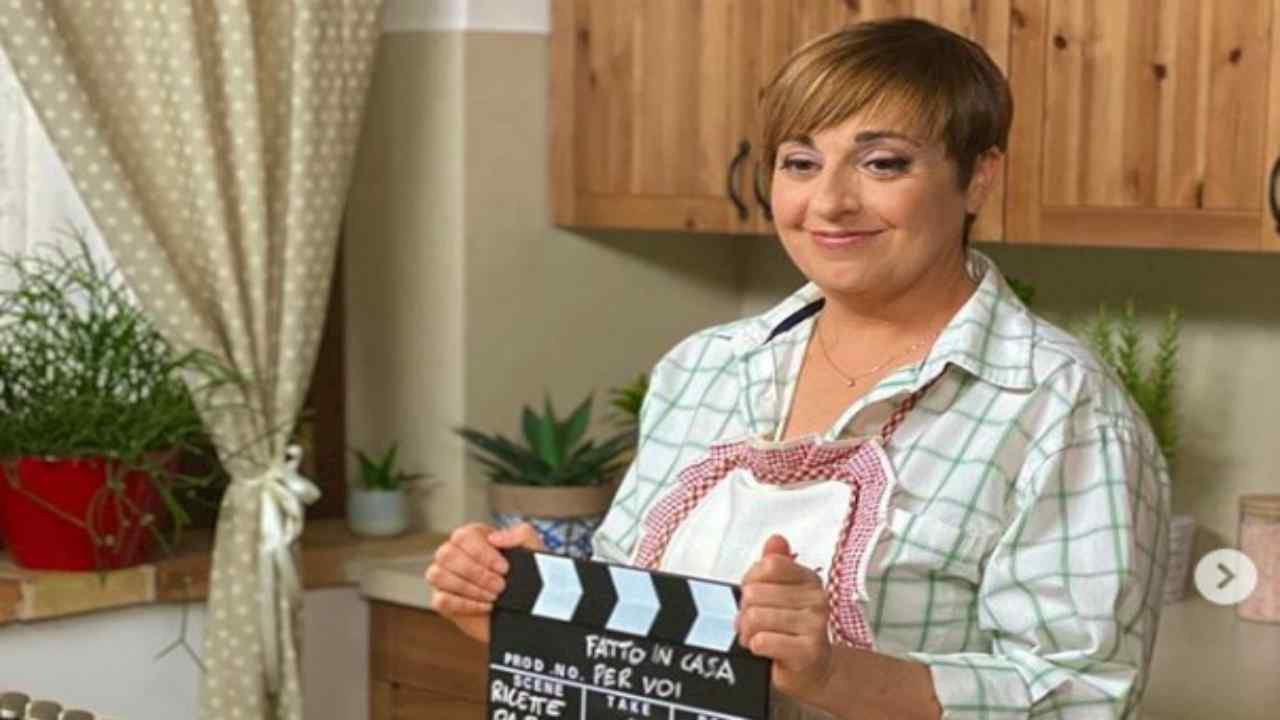 Benedetta Rossi doloroso lutto: “Sono tanto triste, è andato via…” Benedetta Rossi doloroso lutto: “Sono tanto triste, è andato via…”