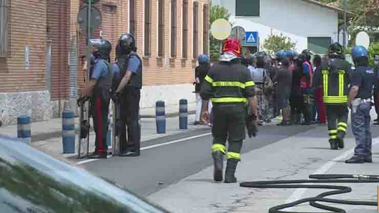 Ex caserma Serena nuovi disordini aggrediti medico ed infermiera