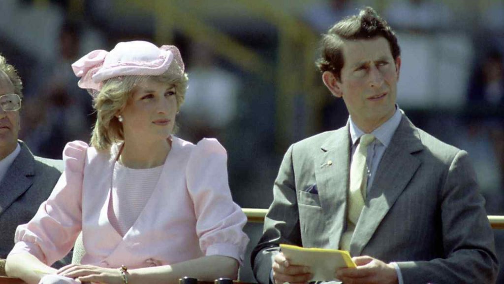 Principe Carlo, la verità su Diana: “Mi hanno obbligato a…”