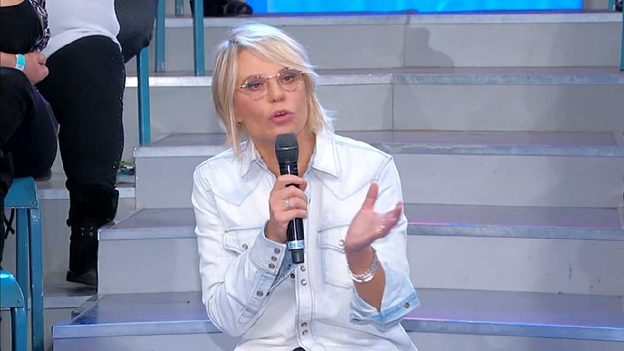 Maria De Filippi sfida le regole