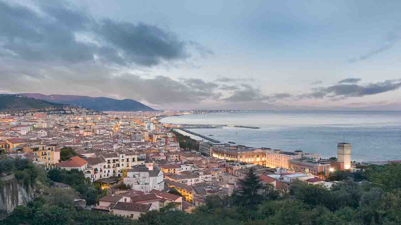 Meteo Salerno domani mercoledì 12 agosto: nubi sparse Meteo Salerno domani mercoledì 12 agosto: nubi sparse