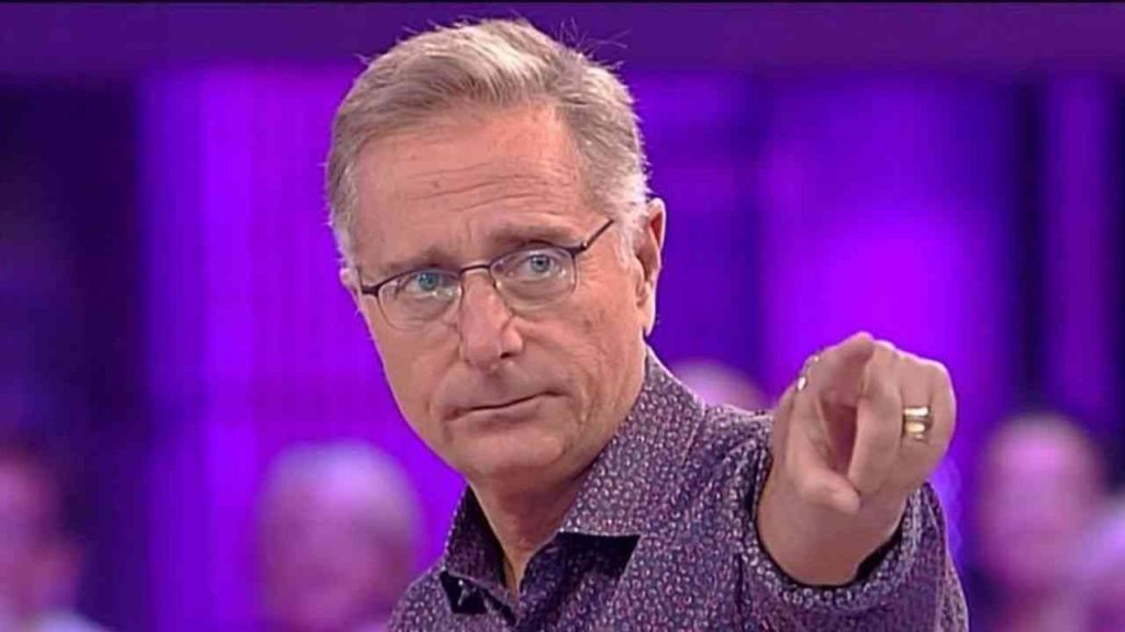 Paolo Bonolis, che fine ha fatto? Arriva lo stop che amareggia i fan