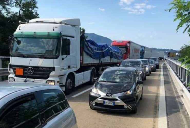 Portogruaro migranti scaricati da un tir