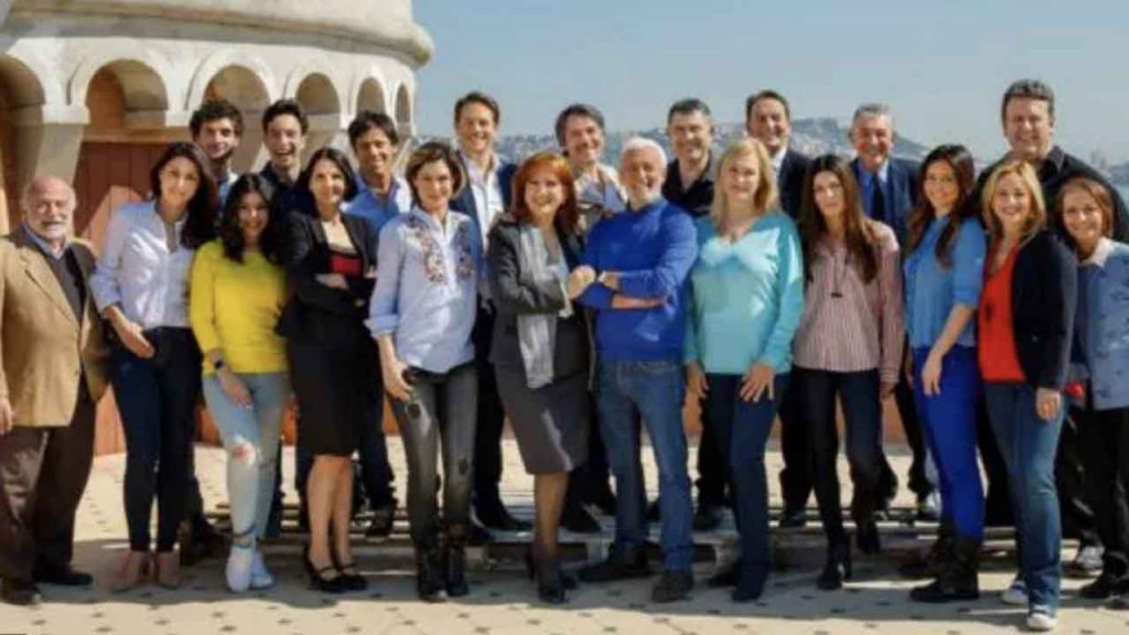 Un posto al sole in lutto, l’addio commosso degli attori e della troupe