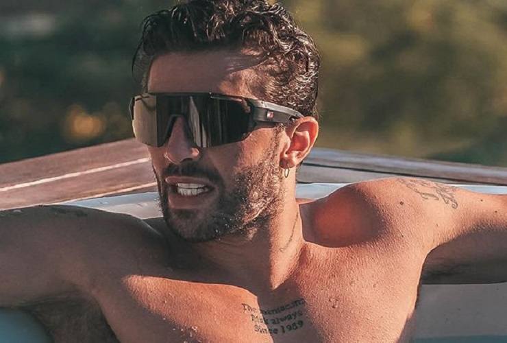 Andrea Iannone difende le ragazze curvy