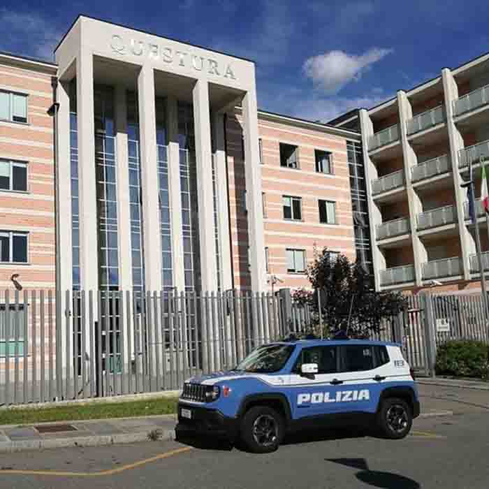 Biella, 28enne chiede permesso di lavoro ma è ricercato
