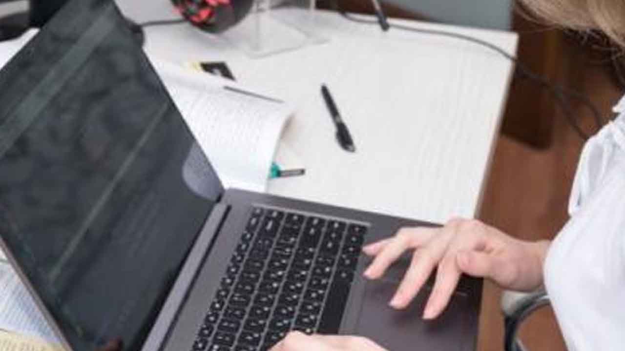 Bonus Pc, tablet ed internet: la partenza potrebbe slittare di un mese Bonus Pc, tablet ed internet: la partenza potrebbe slittare di un mese