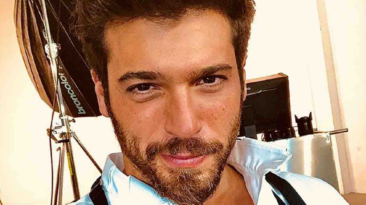 Can Yaman è sbarcato in Italia: ecco dove incontrare l’attore turco Can Yaman è sbarcato in Italia: ecco dove incontrare l’attore turco