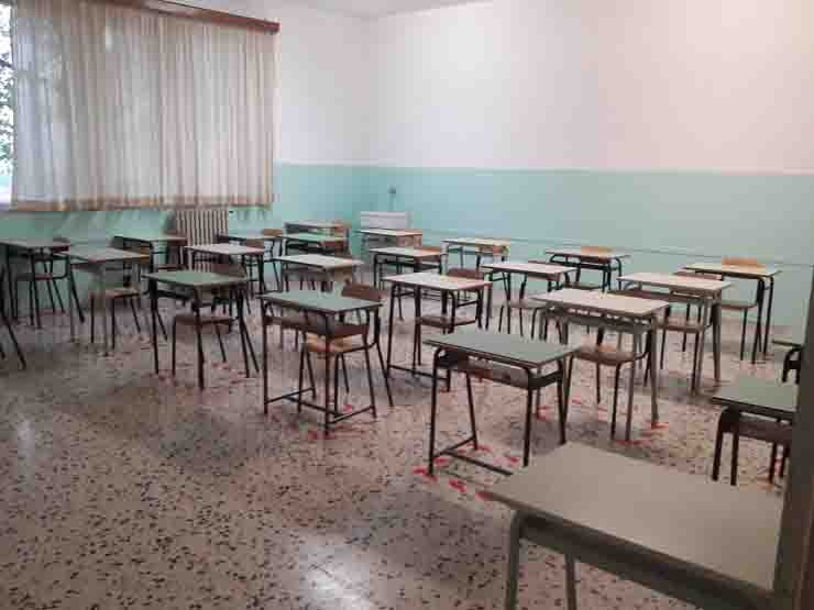 Covid scuole roma contagi e chiusure