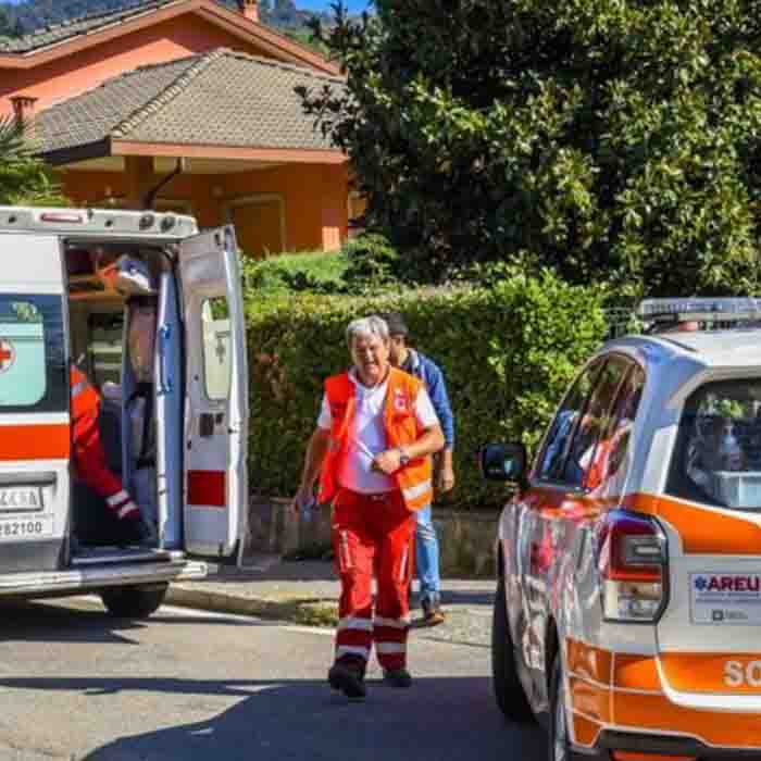 Donoratico, bimbo di 4 anni investito da uno scuolabus