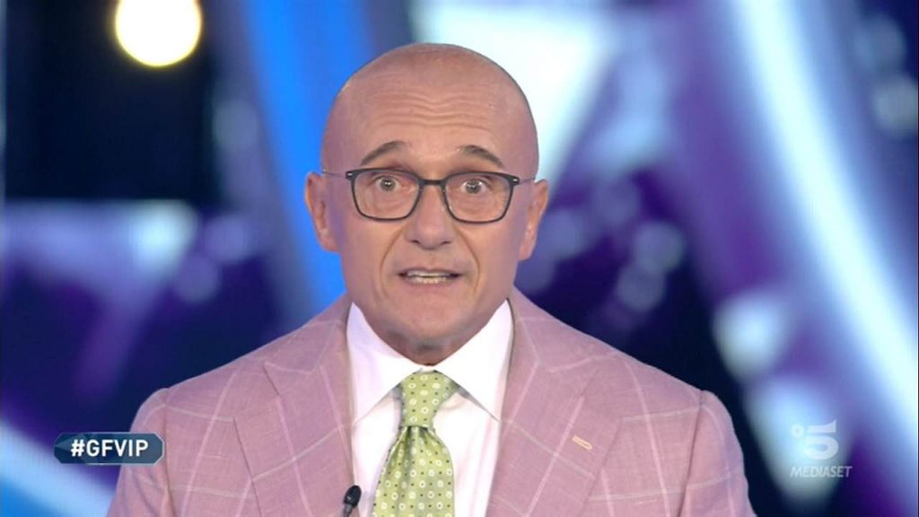 Alfonso Signorini disperato | Retroscena al Grande Fratello Vip