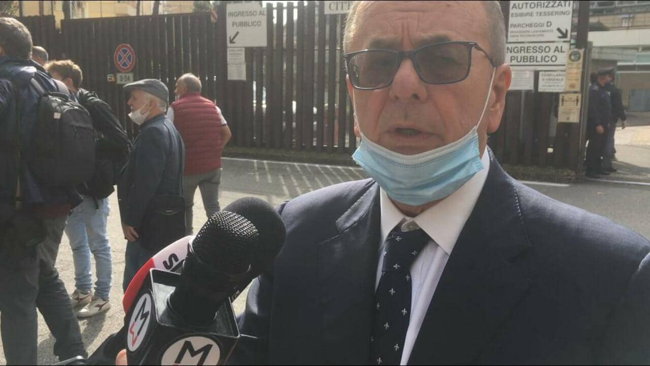 Omicidio Vannini, lacrime e commozione fuori dal tribunale per la sentenza