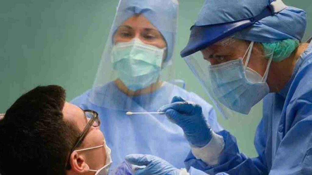 Coronavirus, Usa: pronti a distribuire il vaccino a novembre