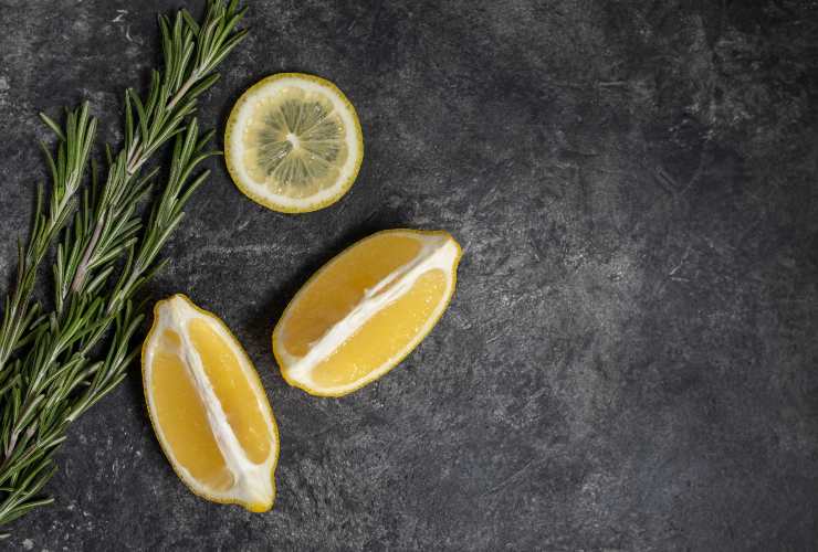 Oli essenziali: limone e rosmarino-Meteoweek.com