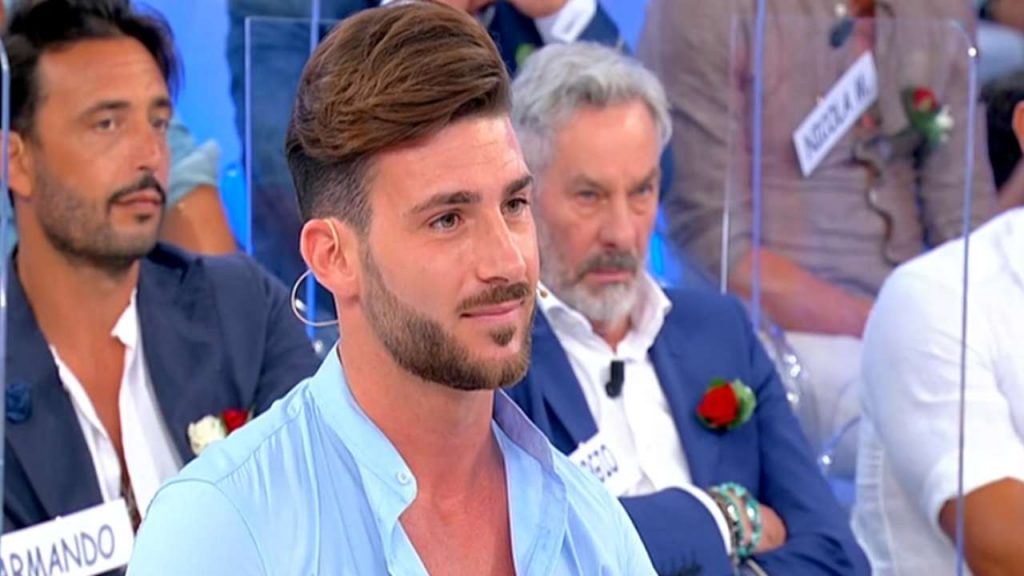 Nicola Vivarelli al veleno contro Gemma a Uomini e Donne: “Sei ridicola…”