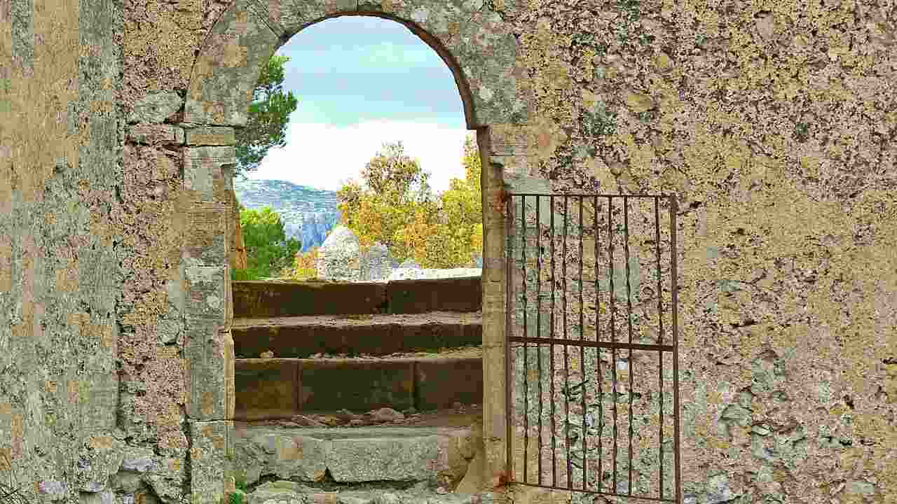 porta stretta vangelo parola