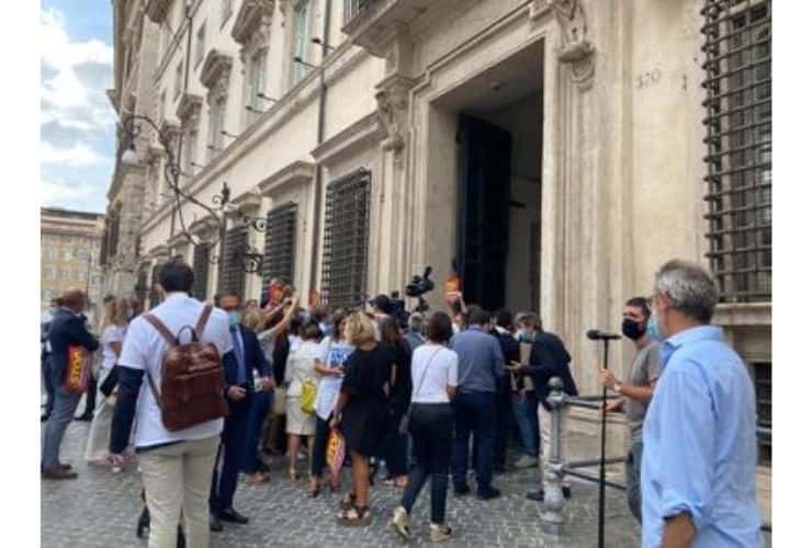 protesta lega palazzo chigi migranti