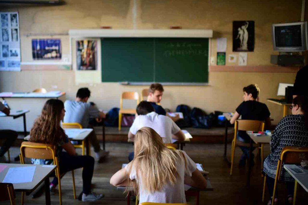 Covid e scuola, tutti in classe a ricreazione: come cambia il tempo libero