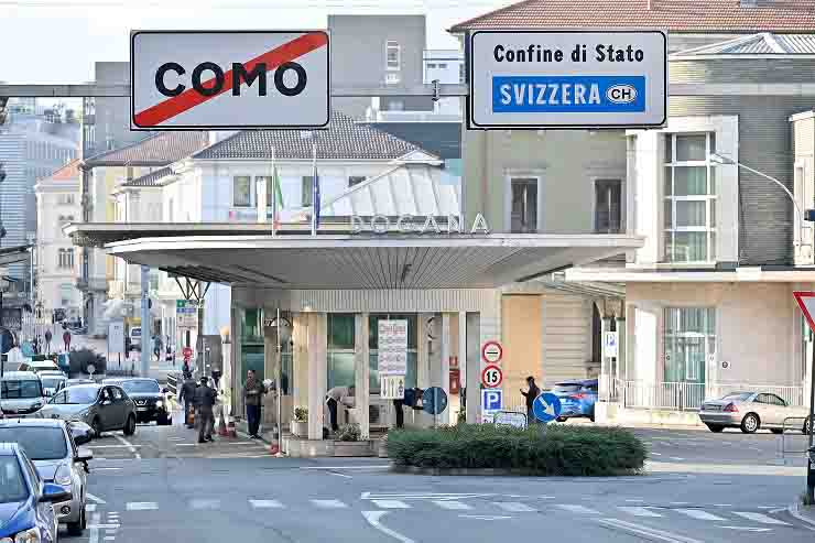 Referendum svizzera fuori gli italiani