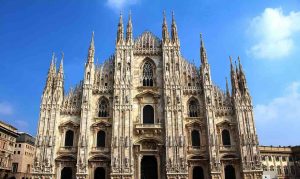 Coronavirus, il nuovo centro della pandemia è Milano