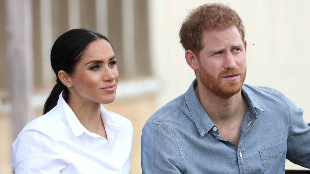 Meghan Markle in pericolo: “Minaccia dentro la sua villa in California”