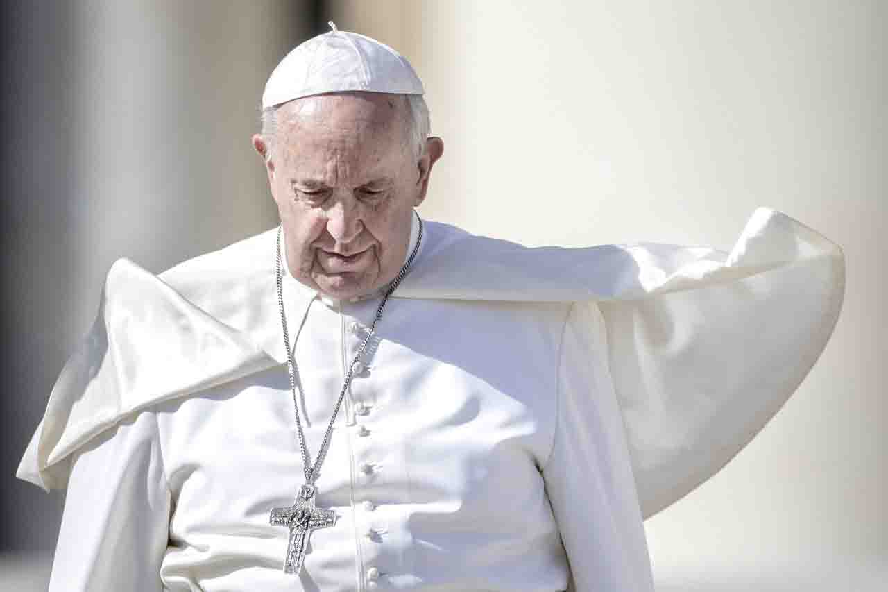 Papa Francesco strage bambini Camerun