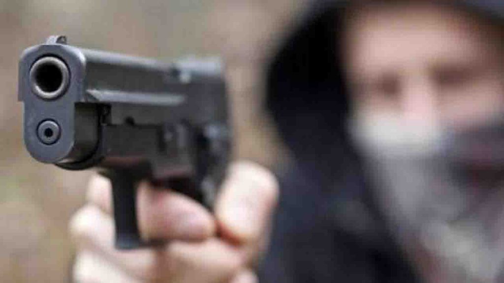 Ucciso a colpi d’arma da fuoco Sebastiano Greco: caccia all’assassino