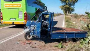 avetrana apecar flixbus