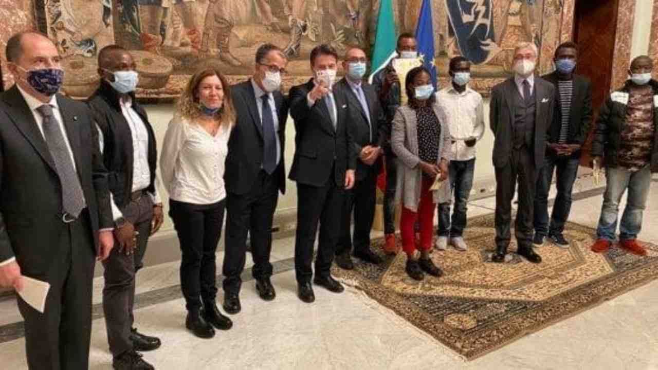 conte-operai-ghanesi