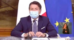 Mes, Zingaretti: "Non si affronta così il tema". E Conte fa un passo indietro