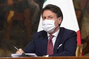 Giuseppe Conte blocco licenziamenti Covid
