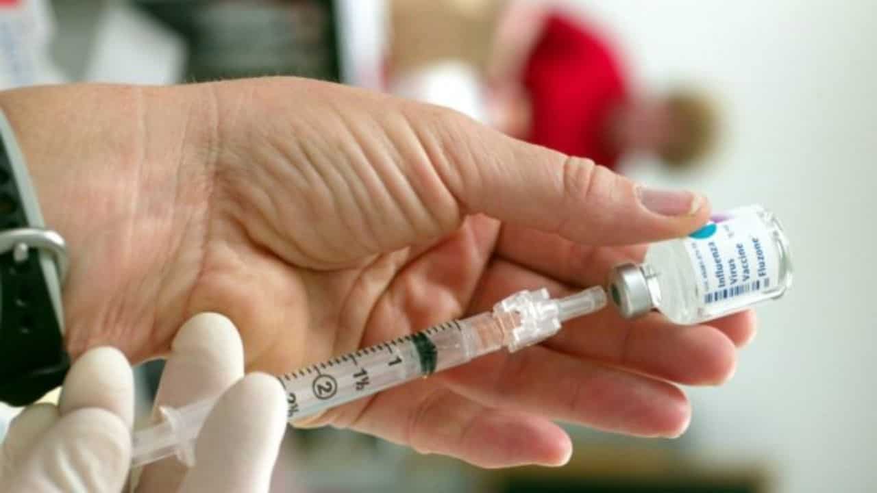 lombardia mancano i vaccini antinfluenzali