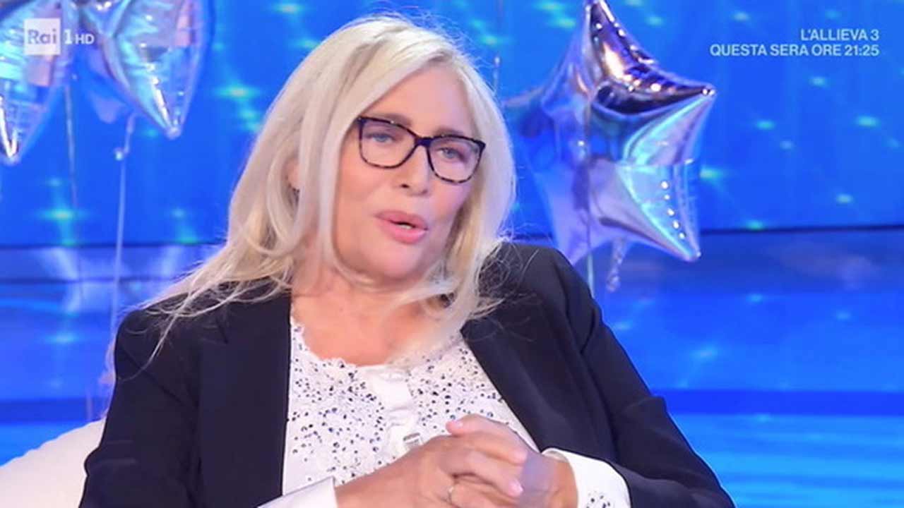 Mara Venier compie 70 anni: il dolce augurio del marito Nicola Mara Venier compie 70 anni: il dolce augurio del marito Nicola