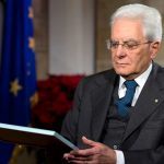 "Mattarella non può più fare concessioni". Salvini e Meloni, i contatti sotterranei: così rubano i voti dei responsabili a Conte "Mattarella non può più fare concessioni". Salvini e Meloni, i contatti sotterranei: così rubano i voti dei responsabili a Conte