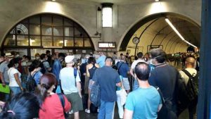 Caos scuola, l'Associazione Genitori: "Potenziare i trasporti" [VIDEO]