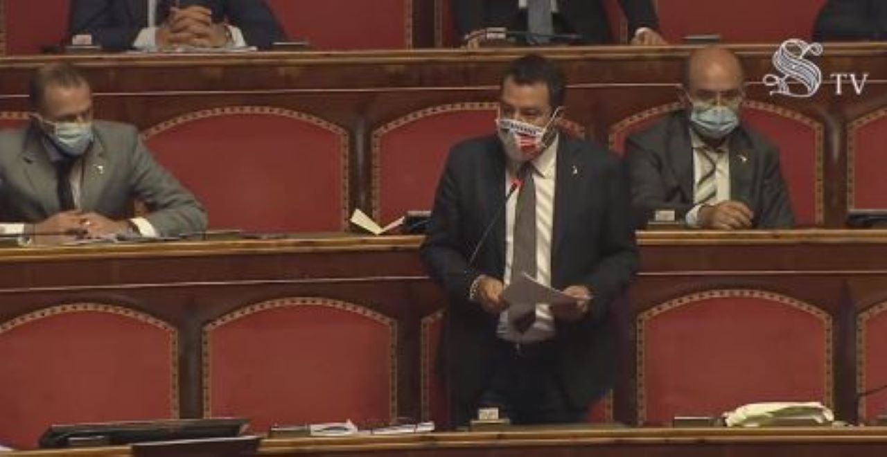 Meloni e Salvini criticano il Dpcm, Scanzi: "Hanno minimizzato il virus per mesi"