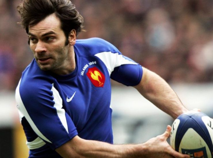 Rugby, Christophe Dominici trovato morto in un parco. La 