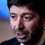 Speranza sul vaccino: “Non sarà obbligatorio dall’inizio, punto alla persuasione” Speranza sul vaccino: “Non sarà obbligatorio dall’inizio, punto alla persuasione”