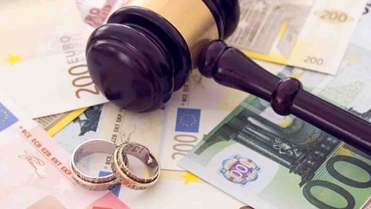 Crisi economica colpisce anche assegno di separazione e divorzio