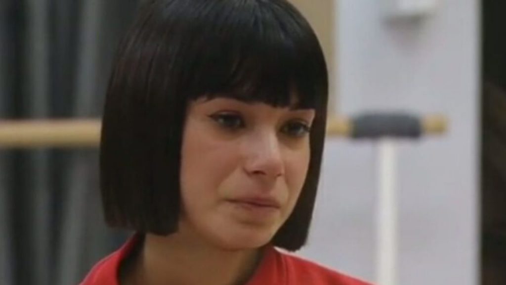 Amici 2020, la storia di Martina: “Ho perso mio padre e non vado d’accordo con mia madre”